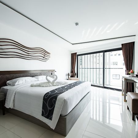 Blackwoods Hotel Pattaya - Sha Extra Plus Exterior foto Deluxe Room