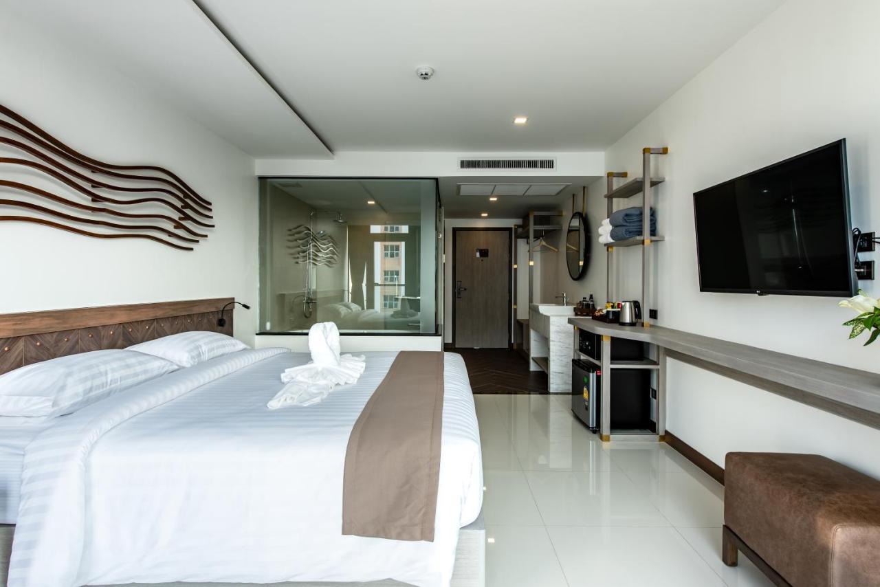 Blackwoods Hotel Pattaya - Sha Extra Plus Exterior foto Deluxe Ocean View