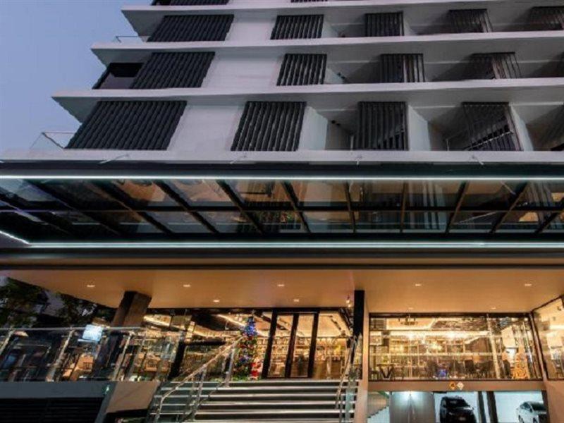 Blackwoods Hotel Pattaya - Sha Extra Plus Exterior foto The hotel's entrance